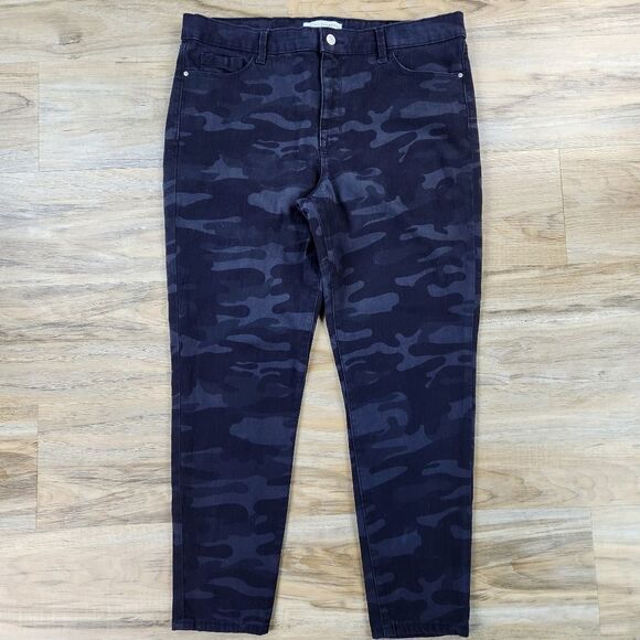 🔸️Social Standard Black Camouflage Slim Fit Skinny Ankle Jeans Size 14/32 - Picture 3 of 14